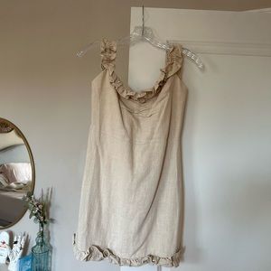 Lover + Friends Off the Shoulder Mini dress, linen material